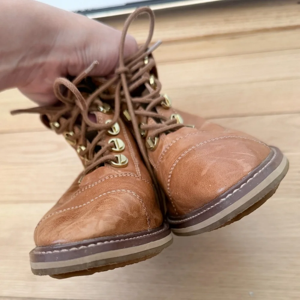 Kelsie‎ Dagger Anthropologie Brooklyn Cortez Ankle Boots Tan Camel Brown Size 6